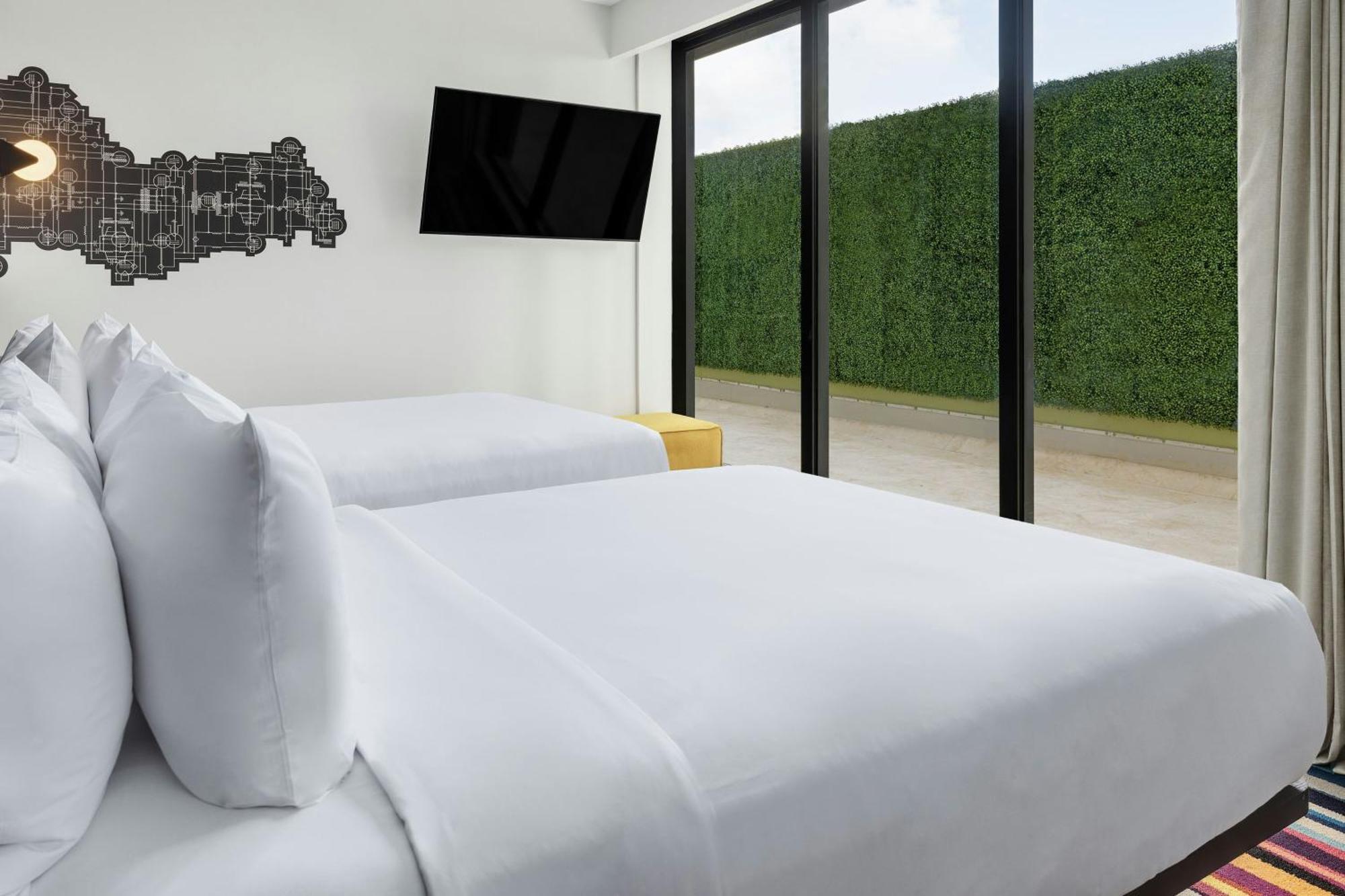 Отель Aloft Santo Domingo Piantini Экстерьер фото